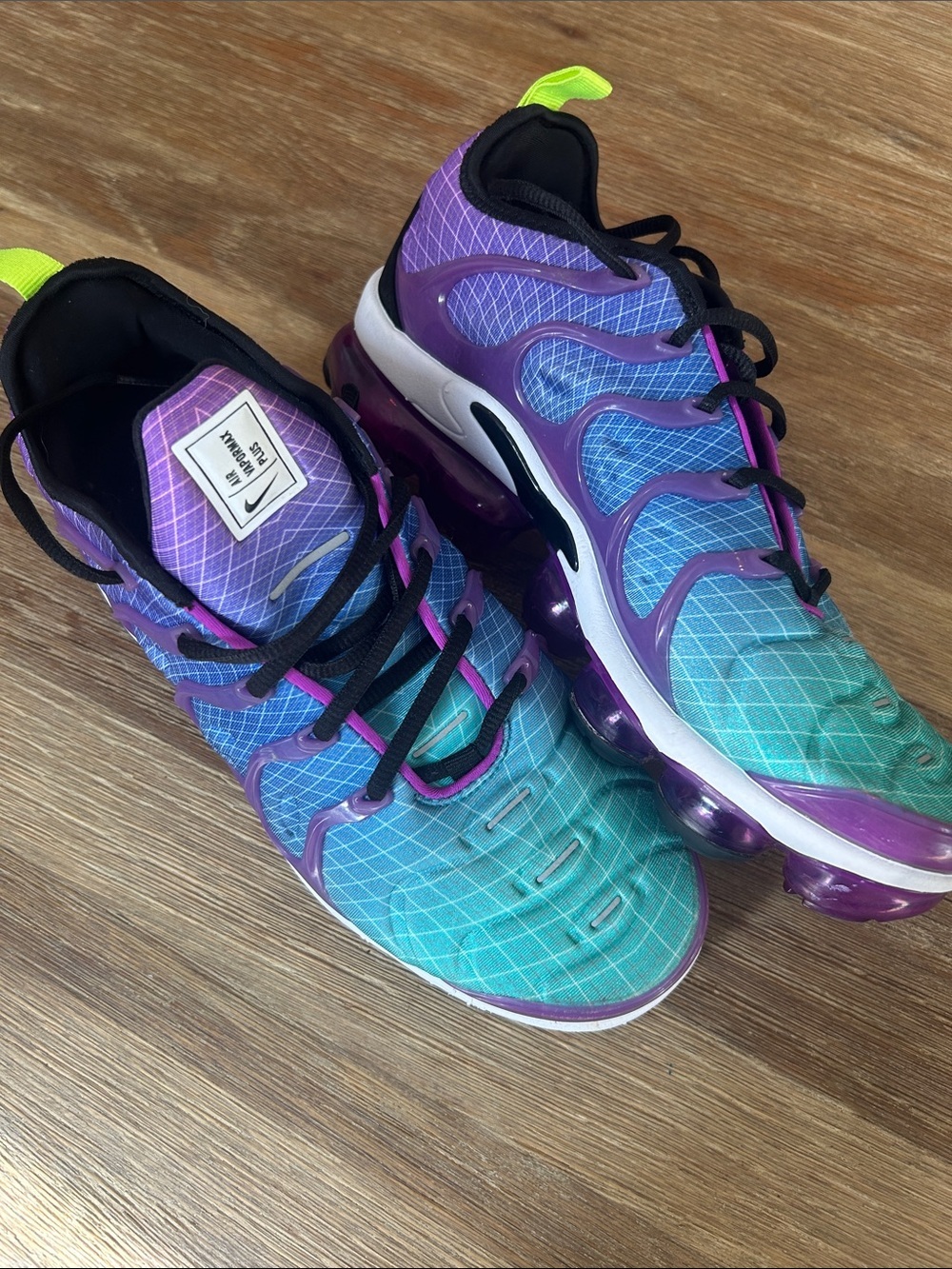 Nike Air VaporMax Plus 'Hyper Violet' size 10 Women’s